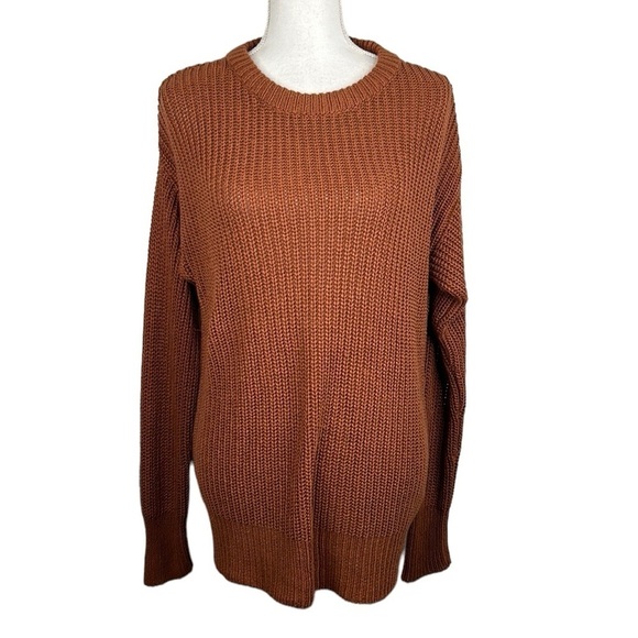 H&M Brown Knit Crewneck Minimalist Coastal Long Sleeve Sweater Size Small - Picture 1 of 6